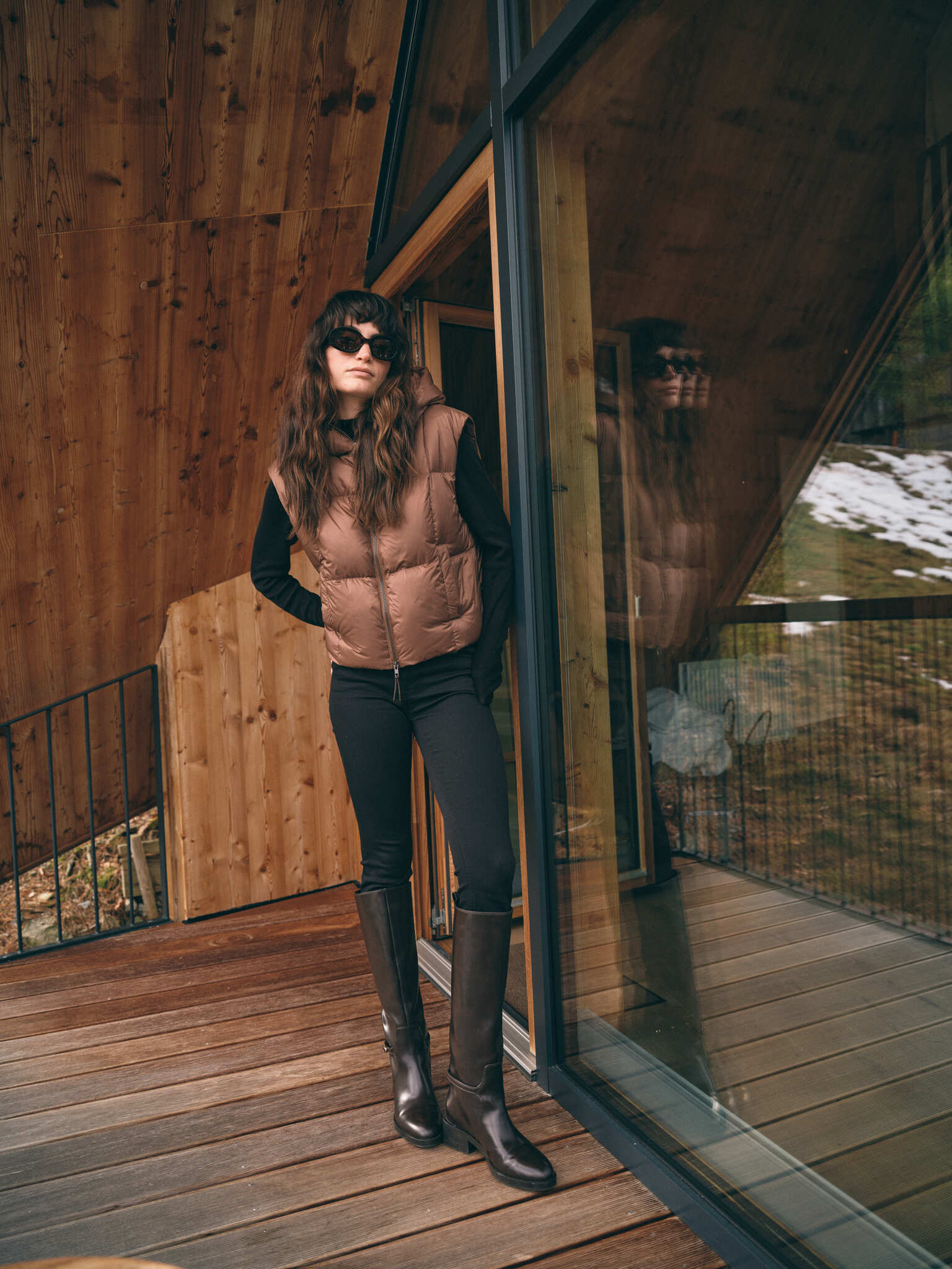 Modelshot / Downtown Brown / Detail